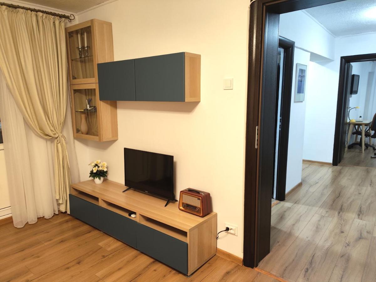 Platinum Apartment - Apartament Cu 3 Camere, 2 Dormitoare, 2 Bai, Bucatarie Complet Utilata, 2 Balcoane Bucureşti Eksteriør bilde