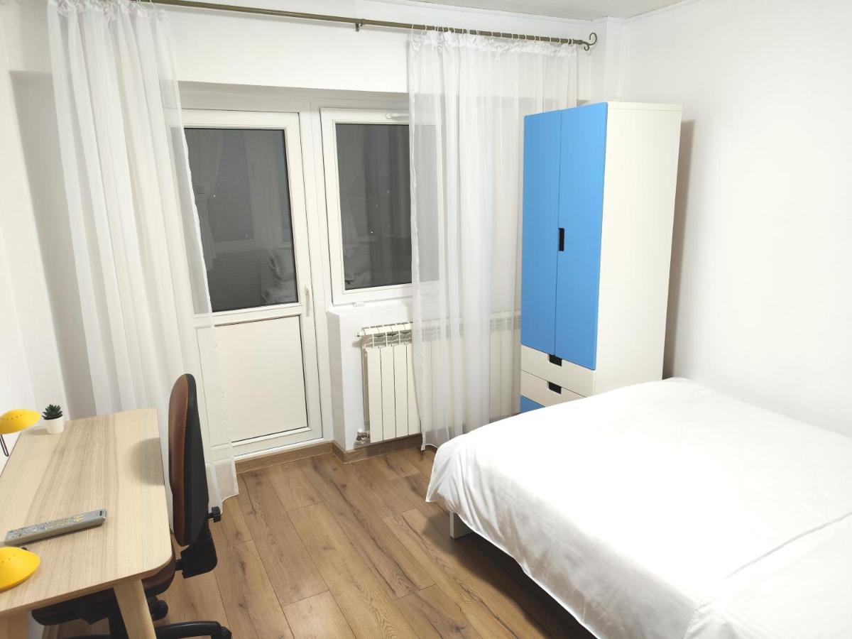 Platinum Apartment - Apartament Cu 3 Camere, 2 Dormitoare, 2 Bai, Bucatarie Complet Utilata, 2 Balcoane Bucureşti Eksteriør bilde