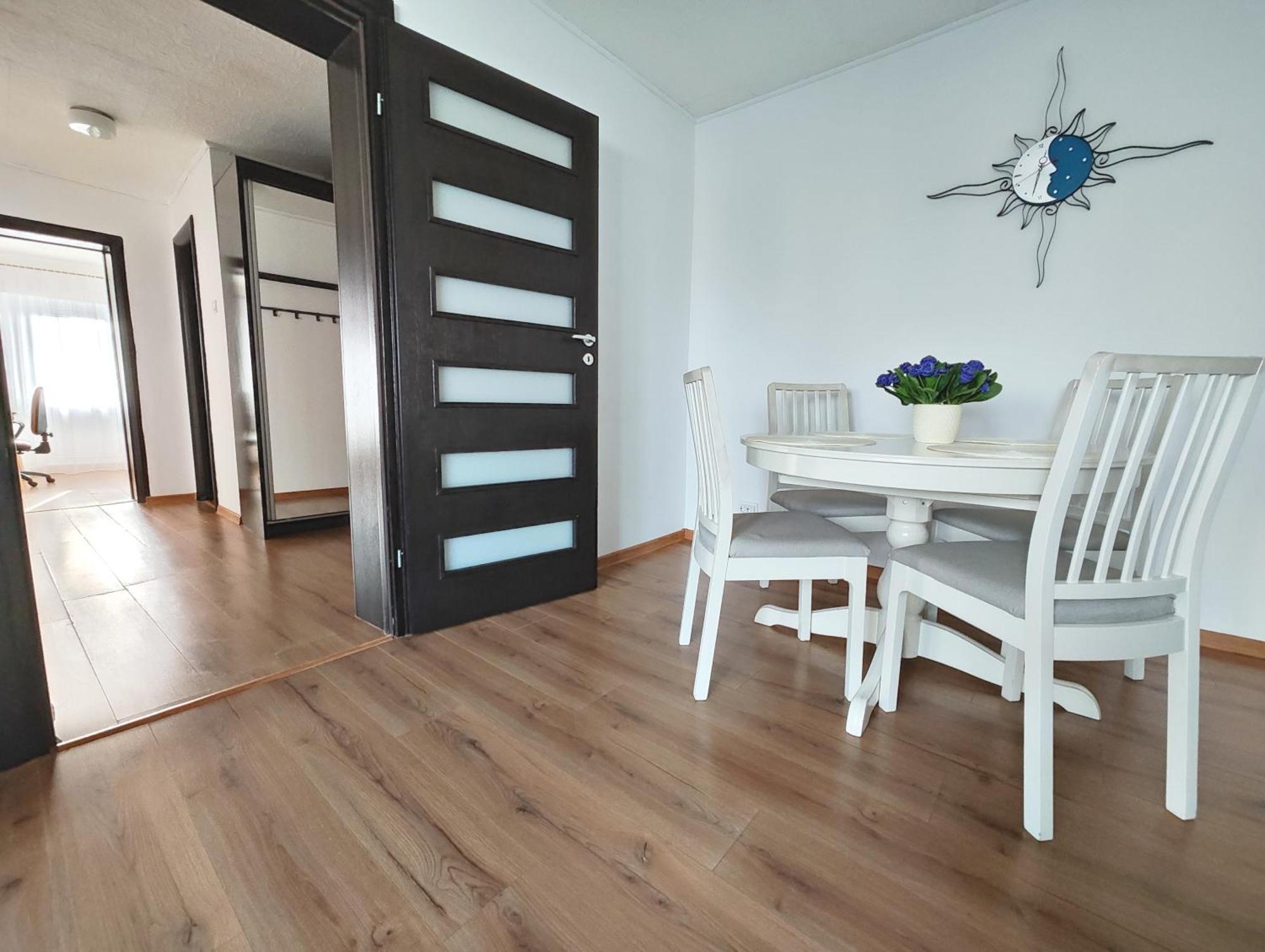 Platinum Apartment - Apartament Cu 3 Camere, 2 Dormitoare, 2 Bai, Bucatarie Complet Utilata, 2 Balcoane Bucureşti Eksteriør bilde