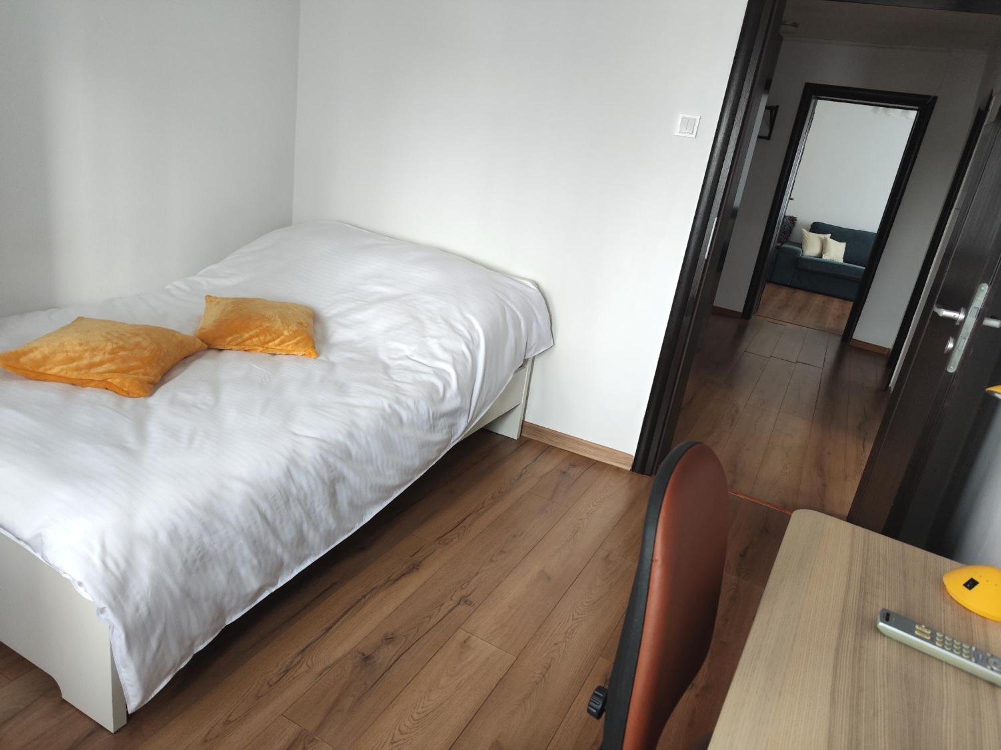 Platinum Apartment - Apartament Cu 3 Camere, 2 Dormitoare, 2 Bai, Bucatarie Complet Utilata, 2 Balcoane Bucureşti Eksteriør bilde