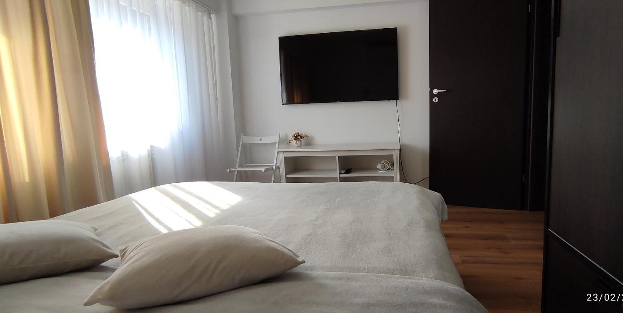 Platinum Apartment - Apartament Cu 3 Camere, 2 Dormitoare, 2 Bai, Bucatarie Complet Utilata, 2 Balcoane Bucureşti Eksteriør bilde